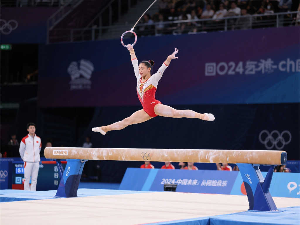 年起执教曼 年起执教曼